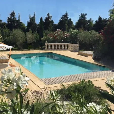 Les Jardins Du Soleil Apartment