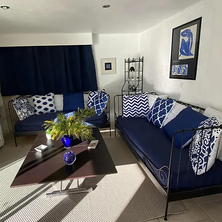 Les Jardins Du Soleil Apartment
